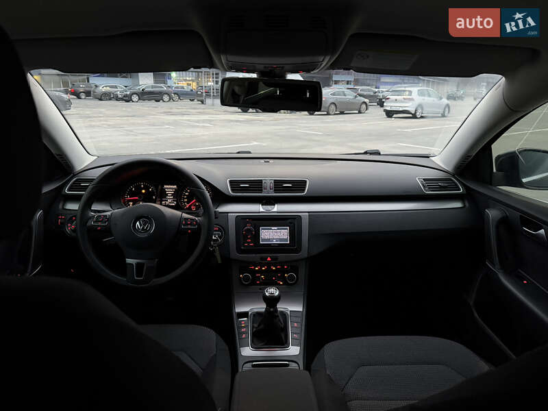 Универсал Volkswagen Passat 2011 в Малине фото 14 Универсал Volkswagen Passat 2011 в Малине