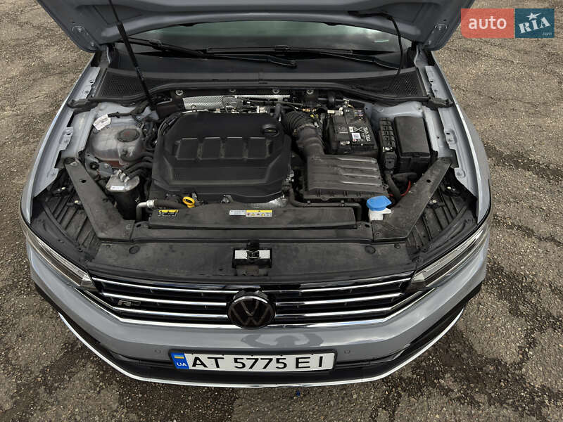 Универсал Volkswagen Passat 2023 в Долине фото 14 Универсал Volkswagen Passat 2023 в Долине