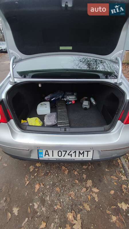 Седан Volkswagen Passat 2006 в Киеве фото 3 Седан Volkswagen Passat 2006 в Киеве