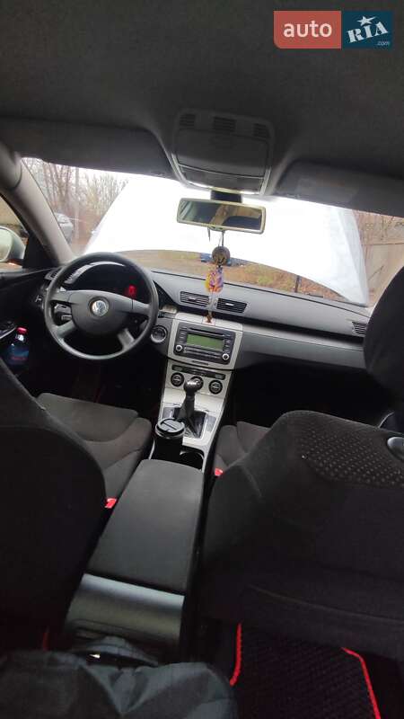 Седан Volkswagen Passat 2006 в Киеве фото 12 Седан Volkswagen Passat 2006 в Киеве