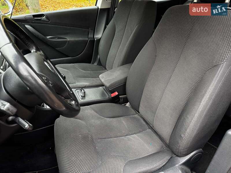 Универсал Volkswagen Passat 2007 в Киеве фото 17 Универсал Volkswagen Passat 2007 в Киеве