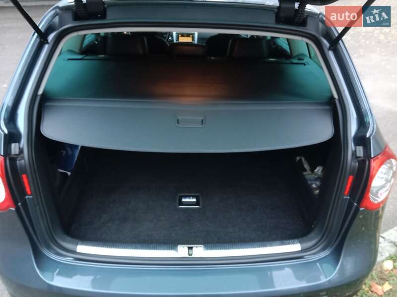 Универсал Volkswagen Passat 2010 в Золотоноше