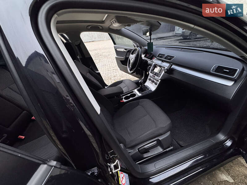 Универсал Volkswagen Passat 2013 в Ковеле