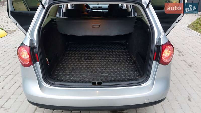 Универсал Volkswagen Passat 2006 в Каменец-Подольском