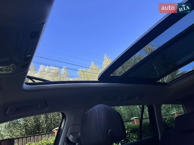 Универсал Volkswagen Passat 2020 в Киеве