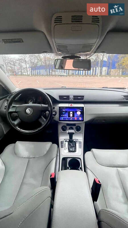 Седан Volkswagen Passat 2006 в Одессе