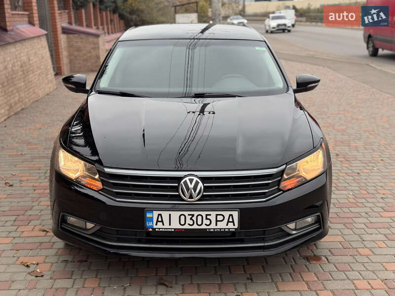 Седан Volkswagen Passat 2016 в Одессе