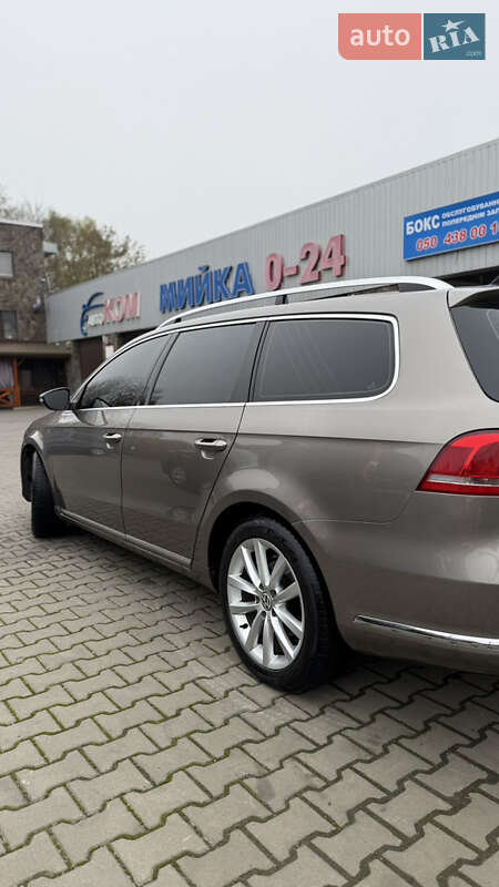 Универсал Volkswagen Passat 2011 в Луцке