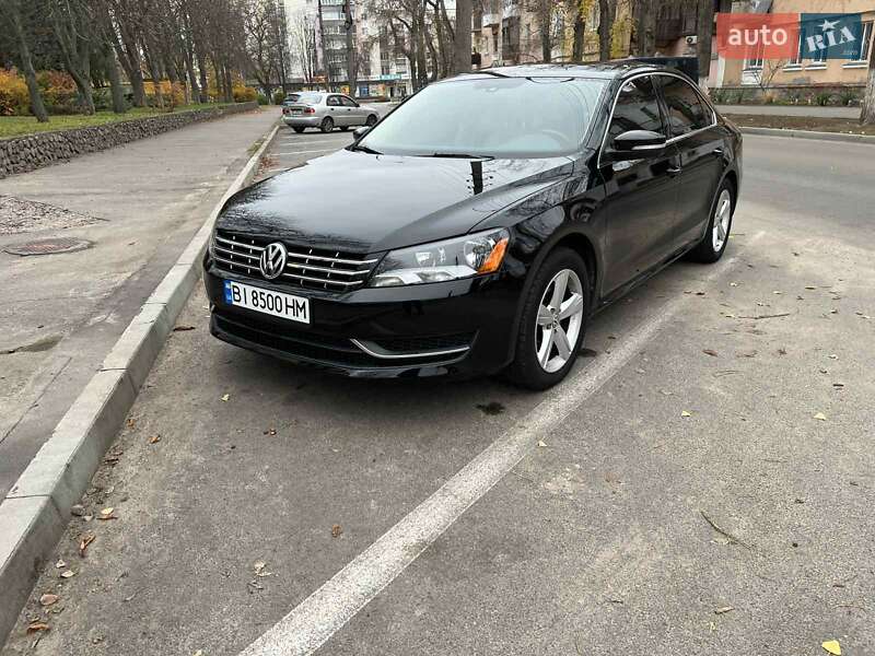 Седан Volkswagen Passat 2013 в Кременчуге