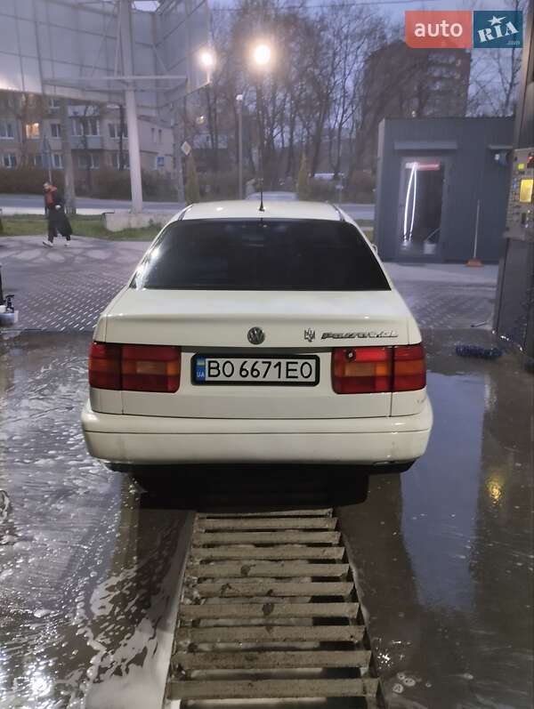 Седан Volkswagen Passat 1996 в Тернополе фото 5 Седан Volkswagen Passat 1996 в Тернополе