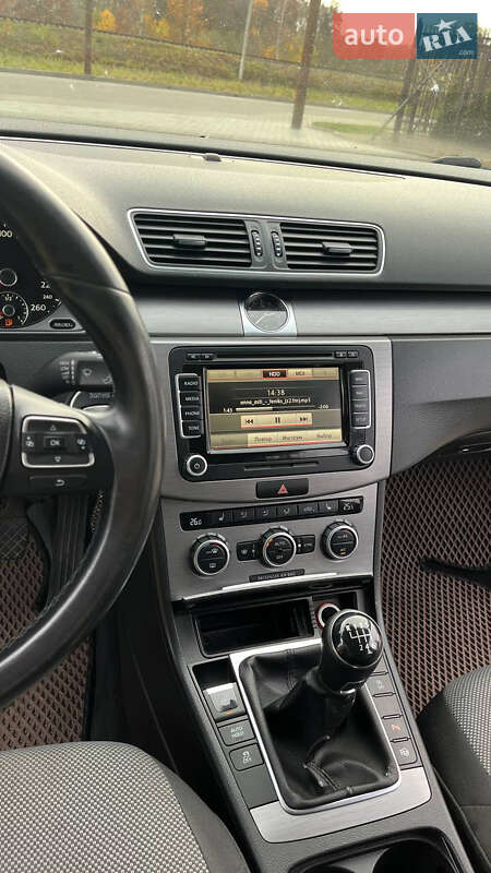 Универсал Volkswagen Passat 2014 в Сарнах фото 3 Универсал Volkswagen Passat 2014 в Сарнах