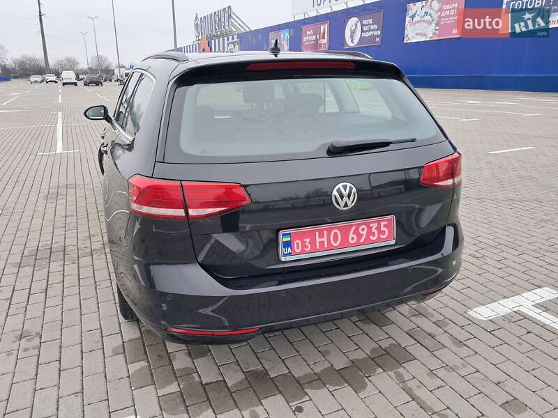 Универсал Volkswagen Passat 2018 в Нововолынске фото 2 Универсал Volkswagen Passat 2018 в Нововолынске