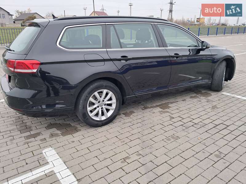 Универсал Volkswagen Passat 2018 в Нововолынске фото 7 Универсал Volkswagen Passat 2018 в Нововолынске