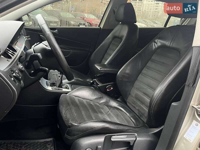 Седан Volkswagen Passat 2007 в Киеве