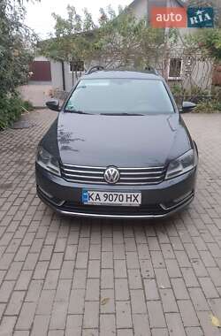 Универсал Volkswagen Passat 2013 в Черкассах