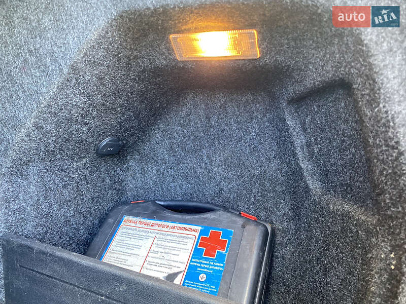 Седан Volkswagen Passat 2008 в Киеве фото 45 Седан Volkswagen Passat 2008 в Киеве