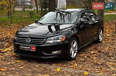 Седан Volkswagen Passat 2014 в Киеве