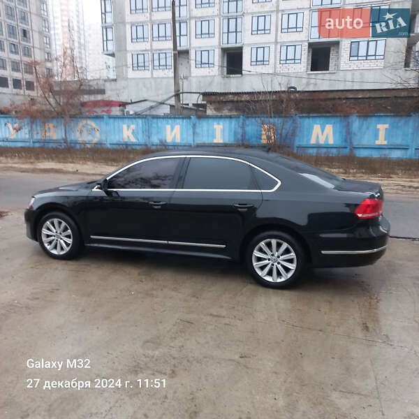 Седан Volkswagen Passat 2013 в Киеве фото 3 Седан Volkswagen Passat 2013 в Киеве