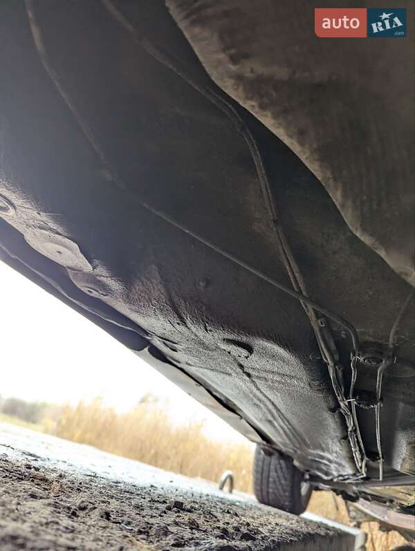 Універсал Volkswagen Passat 1999 в Львові