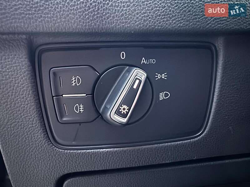 Седан Volkswagen Passat 2018 в Киеве фото 34 Седан Volkswagen Passat 2018 в Киеве