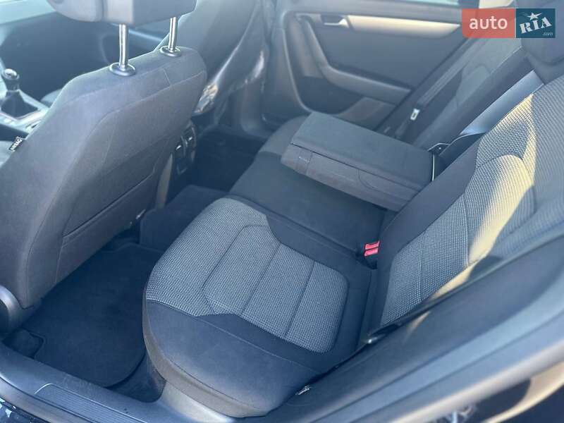 Универсал Volkswagen Passat 2011 в Виноградове