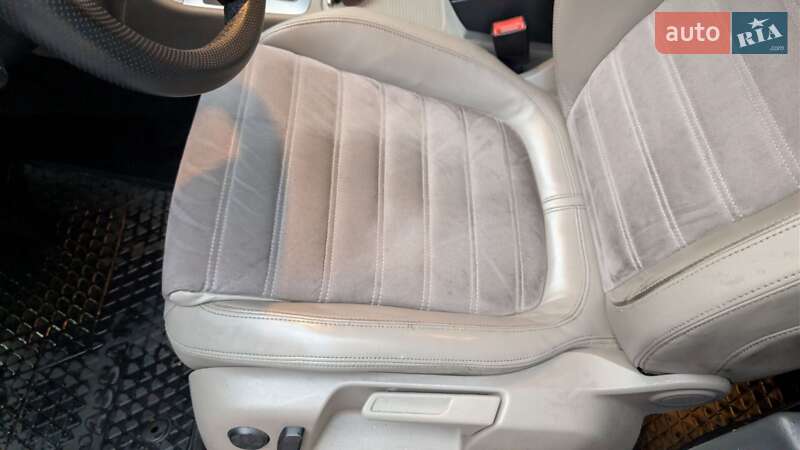 Универсал Volkswagen Passat 2010 в Одессе фото 21 Универсал Volkswagen Passat 2010 в Одессе