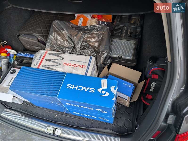 Универсал Volkswagen Passat 2010 в Одессе фото 3 Универсал Volkswagen Passat 2010 в Одессе