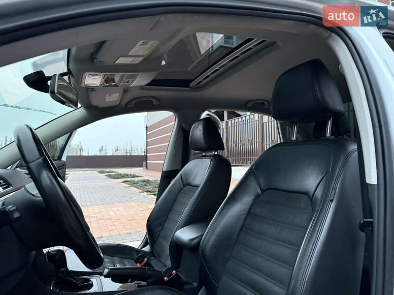 Седан Volkswagen Passat 2013 в Умани