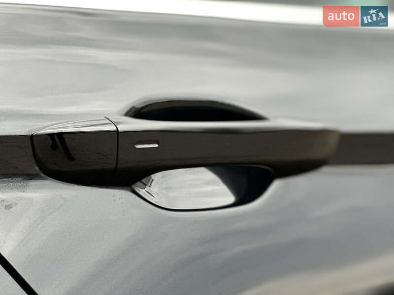 Седан Volkswagen Passat 2021 в Ровно