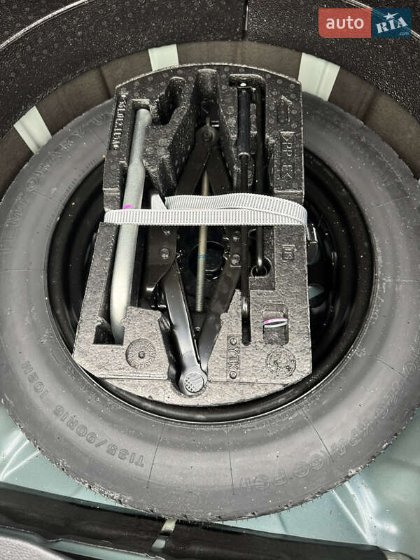 Седан Volkswagen Passat 2018 в Киеве