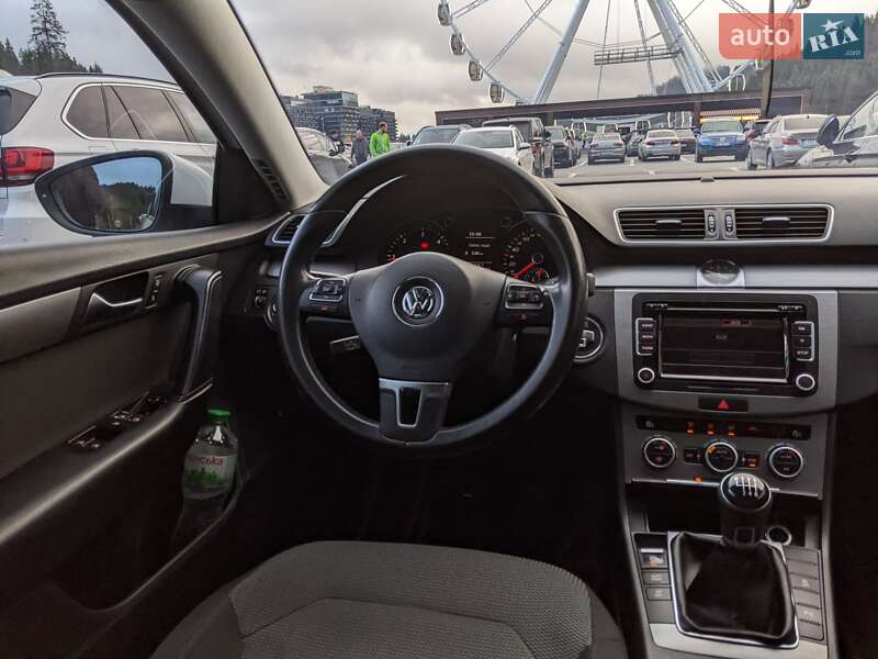 Седан Volkswagen Passat 2013 в Ивано-Франковске фото 55 Седан Volkswagen Passat 2013 в Ивано-Франковске