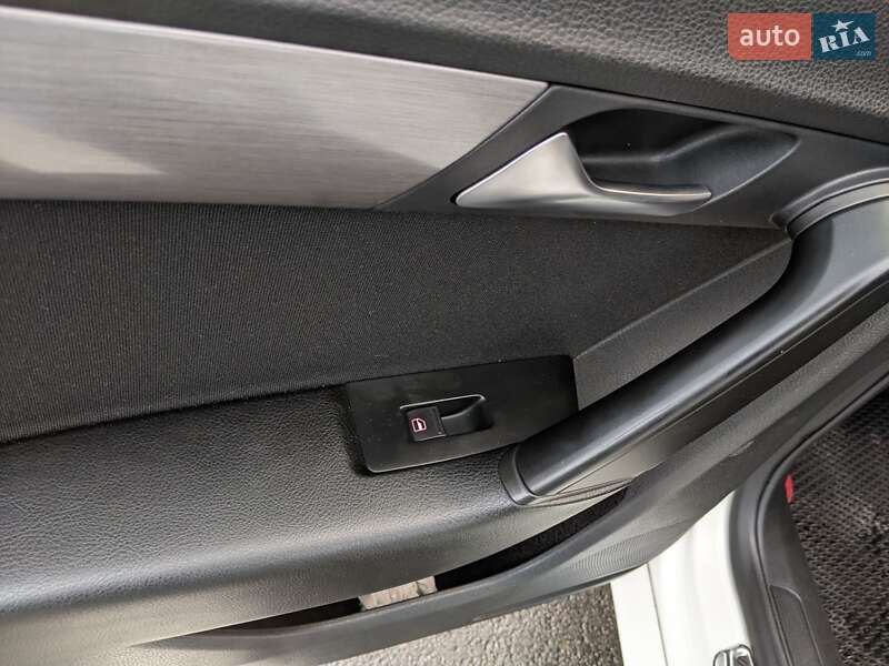 Седан Volkswagen Passat 2013 в Ивано-Франковске фото 62 Седан Volkswagen Passat 2013 в Ивано-Франковске