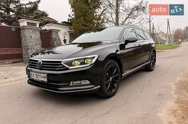 Универсал Volkswagen Passat 2015 в Киеве