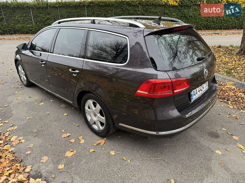 Универсал Volkswagen Passat 2011 в Киеве фото 5 Универсал Volkswagen Passat 2011 в Киеве
