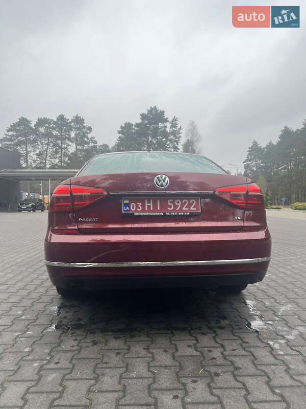 Седан Volkswagen Passat 2016 в Луцьку