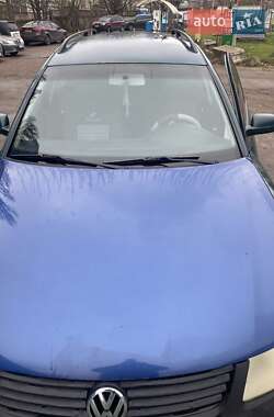 Універсал Volkswagen Passat 1999 в Києві