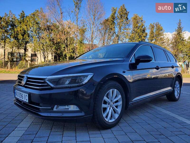 Універсал Volkswagen Passat 2015 в Ужгороді
