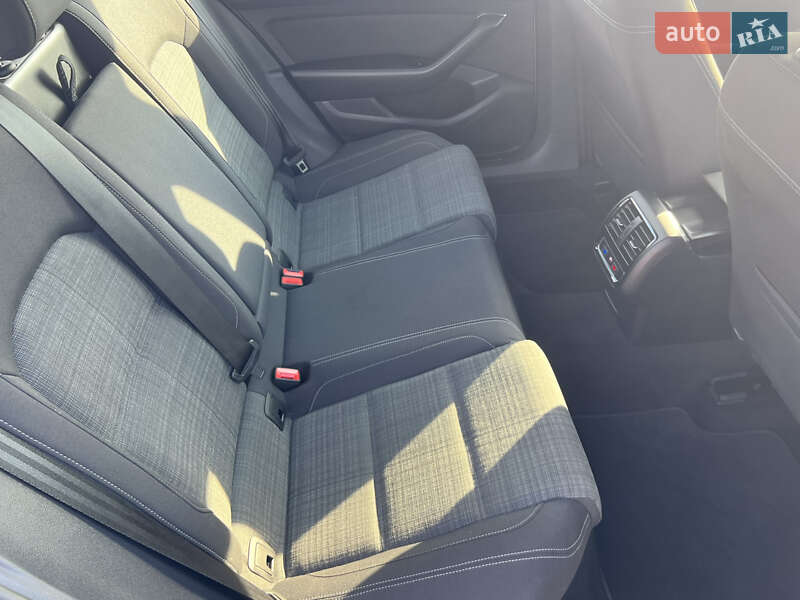 Универсал Volkswagen Passat 2021 в Лопатине