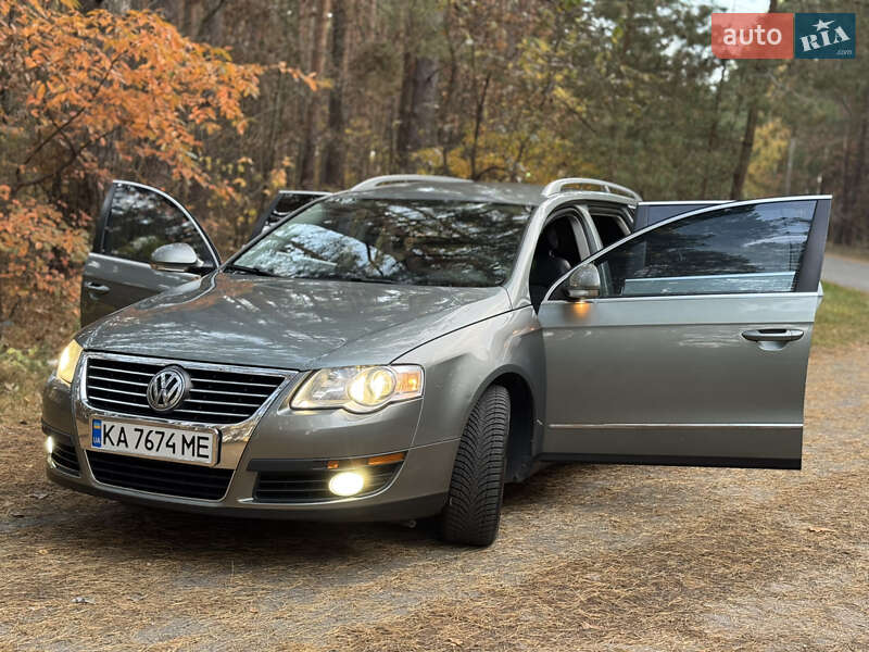 Универсал Volkswagen Passat 2006 в Киеве