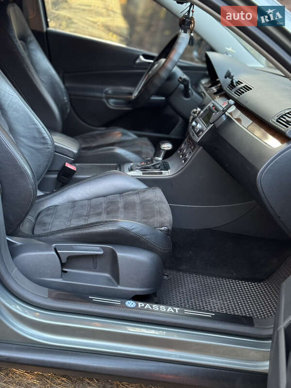 Универсал Volkswagen Passat 2006 в Киеве