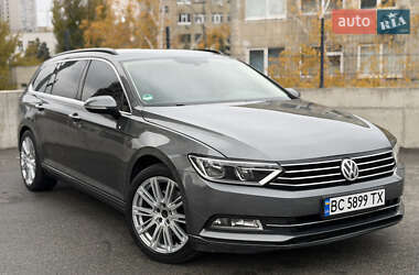 Універсал Volkswagen Passat 2016 в Києві