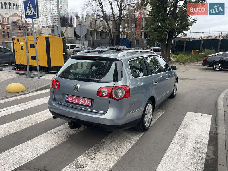 Универсал Volkswagen Passat 2008 в Киеве