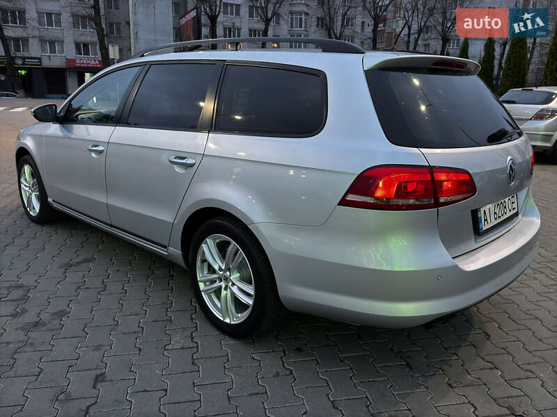 Універсал Volkswagen Passat 2012 в Києві