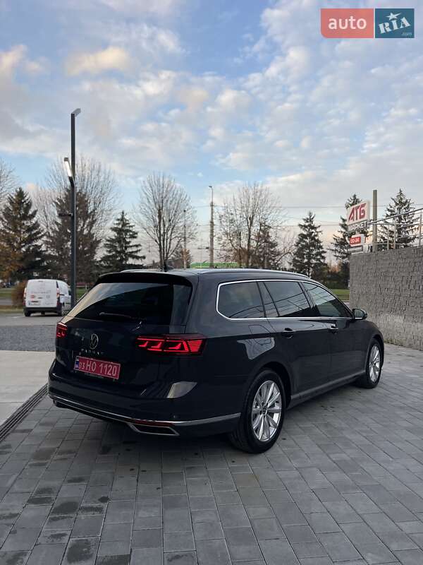 Универсал Volkswagen Passat 2021 в Луцке фото 5 Универсал Volkswagen Passat 2021 в Луцке