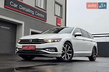 Універсал Volkswagen Passat 2022 в Вінниці