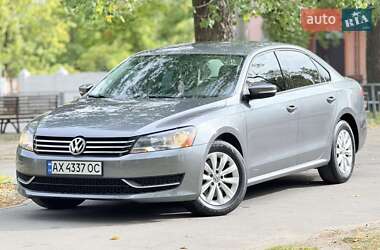 Седан Volkswagen Passat 2014 в Харкові