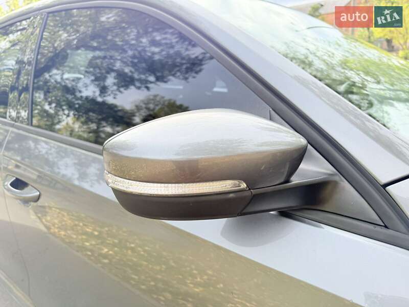 Седан Volkswagen Passat 2014 в Харькове фото 14 Седан Volkswagen Passat 2014 в Харькове