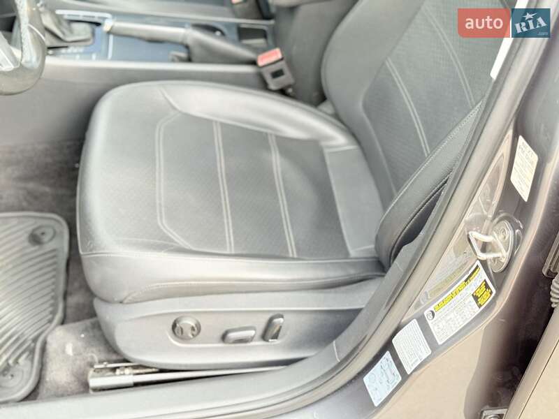 Седан Volkswagen Passat 2014 в Харькове фото 27 Седан Volkswagen Passat 2014 в Харькове