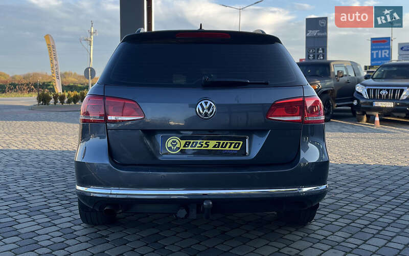 Універсал Volkswagen Passat 2012 в Мукачевому