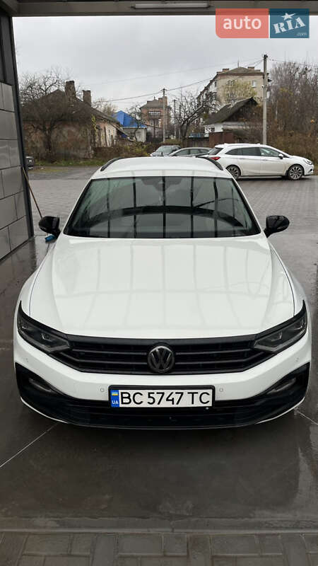 Универсал Volkswagen Passat 2019 в Шепетовке фото 2 Универсал Volkswagen Passat 2019 в Шепетовке